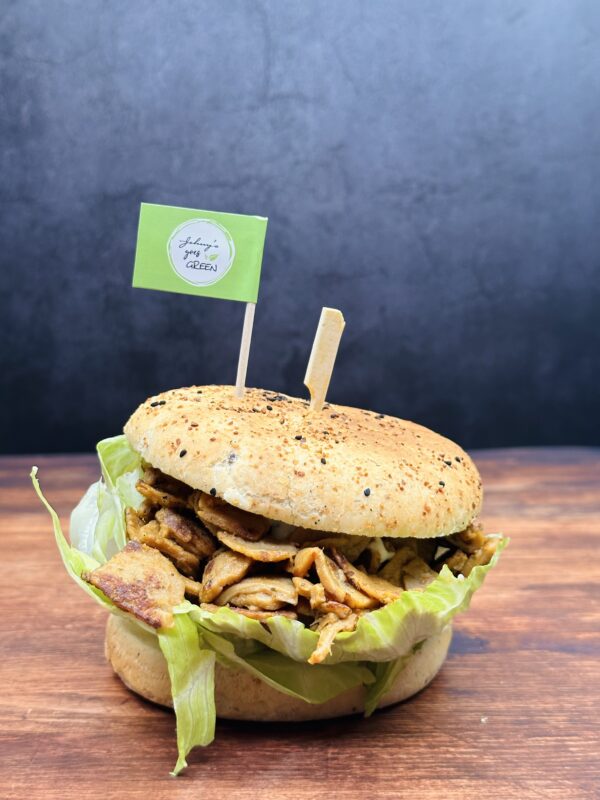 PULLED CHUNKS BURGER